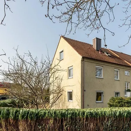 - Og Schone 58m² 2-zimmer City In *